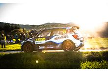 Znovu v barvách Mogulu Znovu v barvách Mogulu